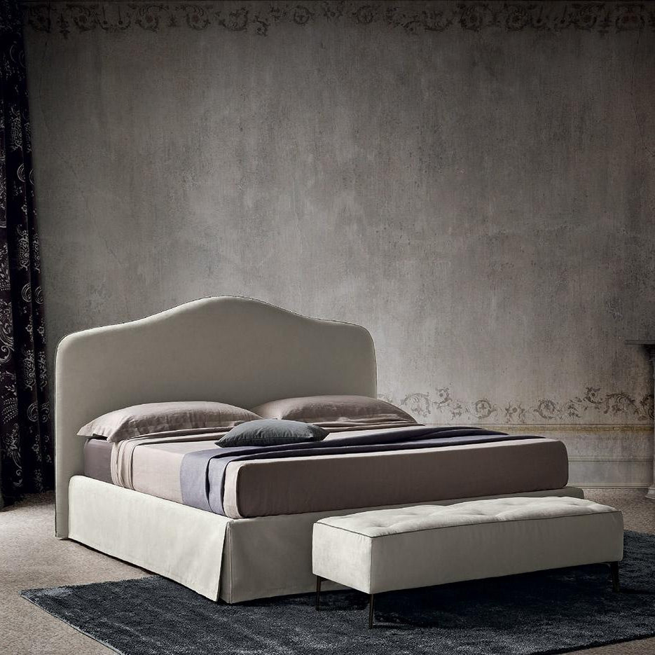 DAMIAN Bed