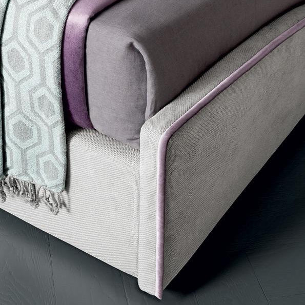 MEGAN Bed