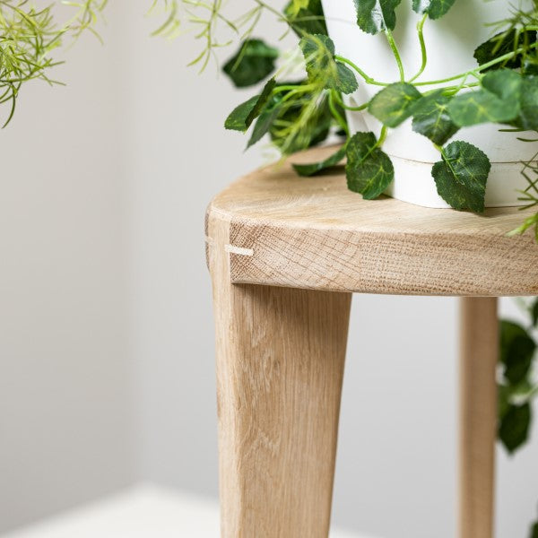 Side Table – Plant Stand M