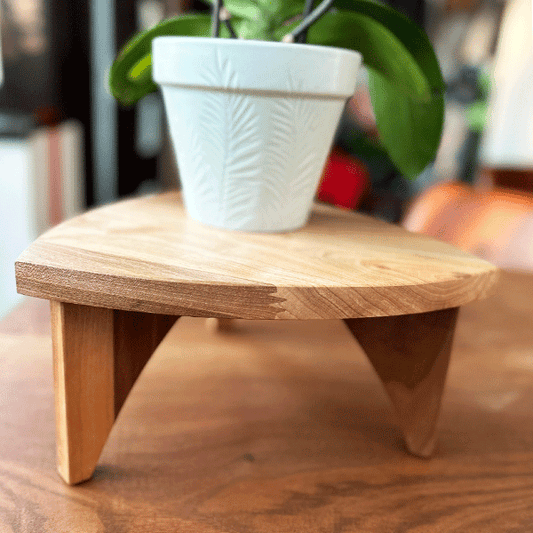 Hana – Wooden Plant Stand – Handcrafted Piece of Nature