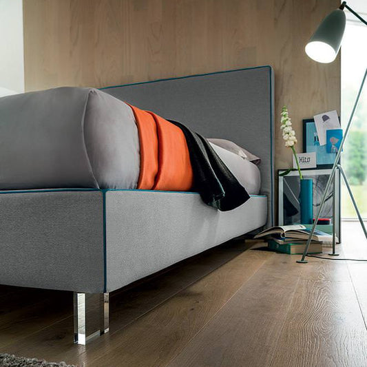 CHARLES Bed