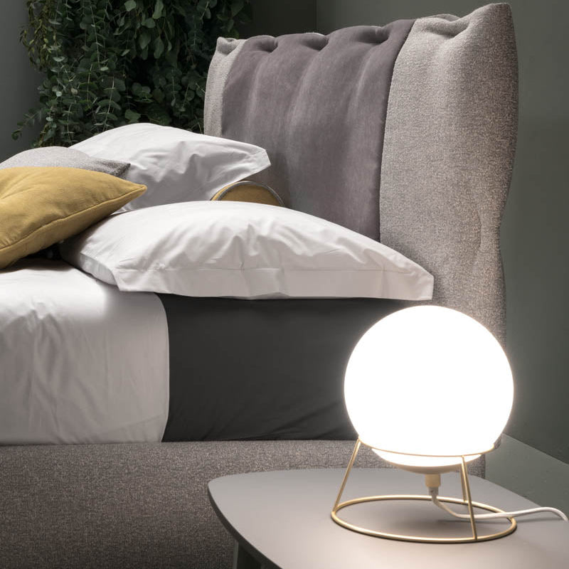 DRESS Bed