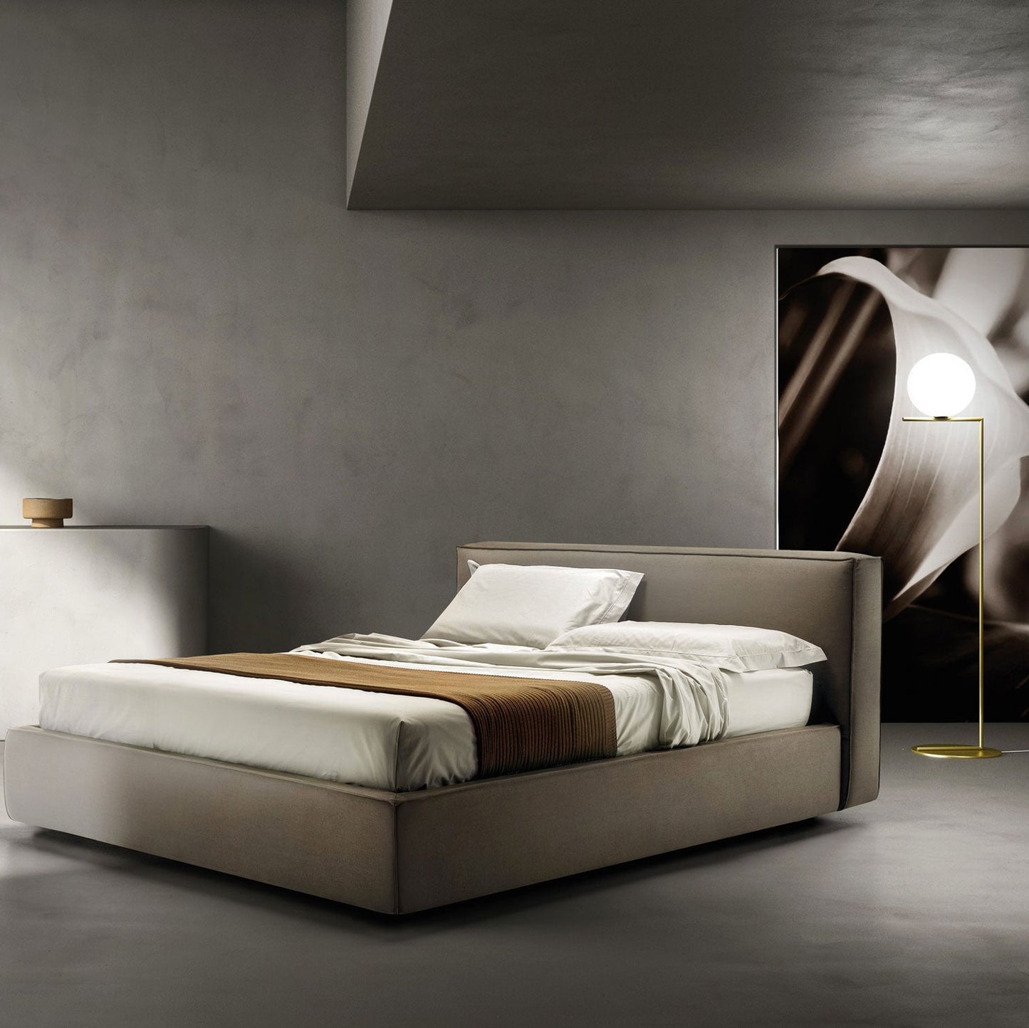 RELAXED Bed