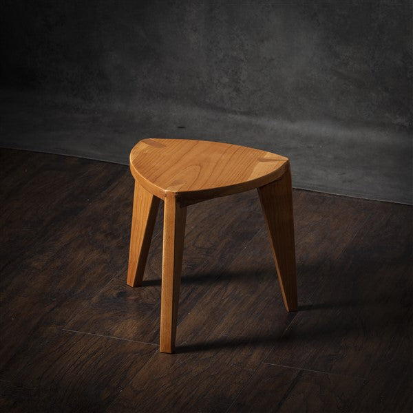 Sakura M30 – Cherry Step Stool