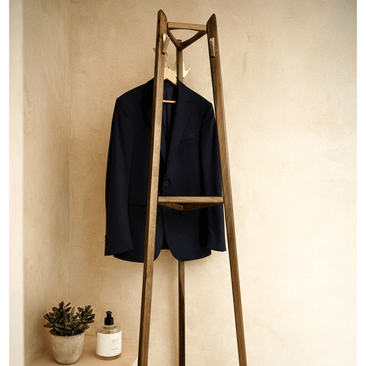 Tripod – drveni čiviluk