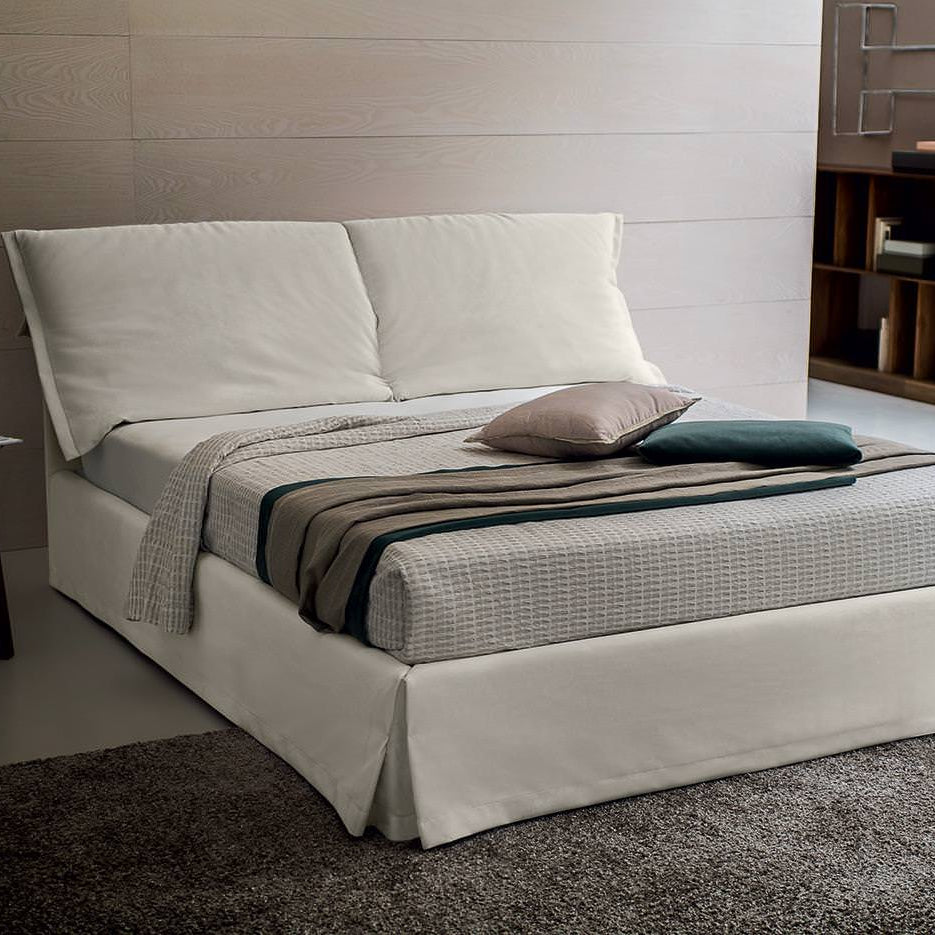 EMILY Bed