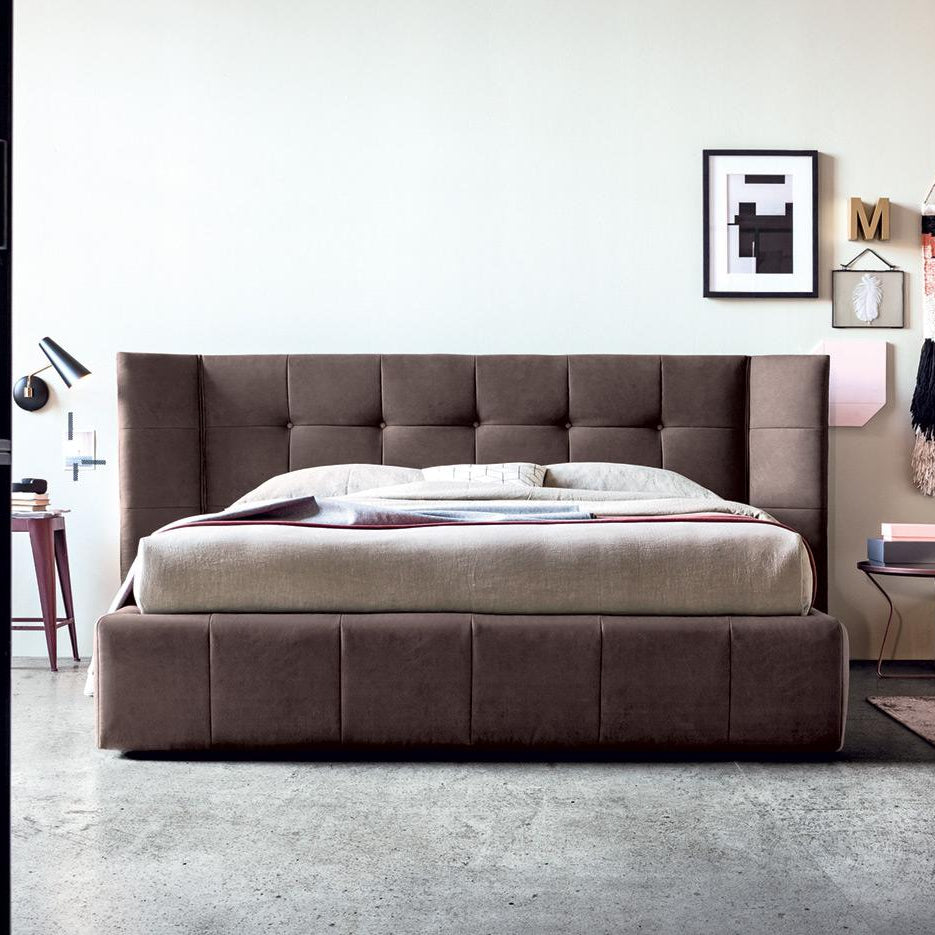 FOSTER Bed