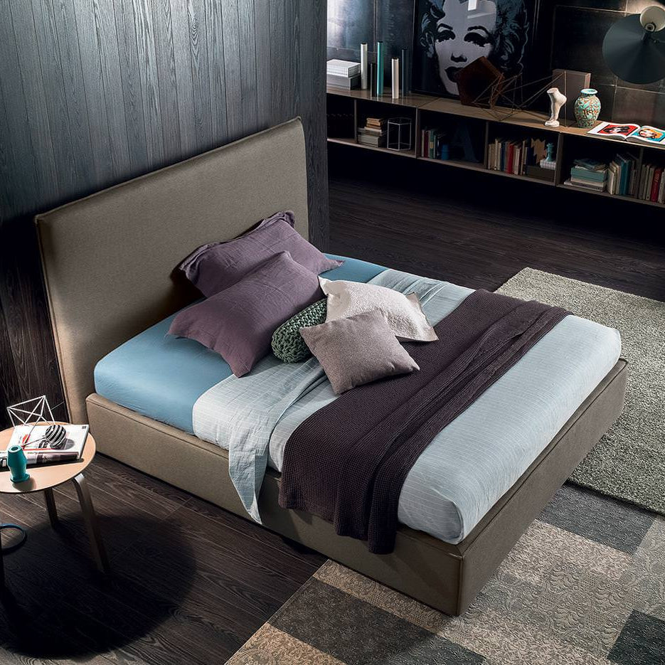 MILLER Bed