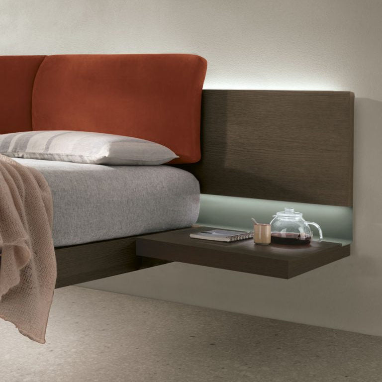 Shiro bed
