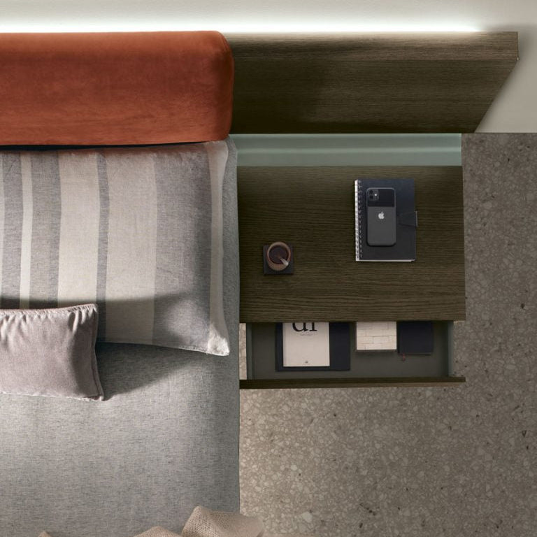 Shiro bed