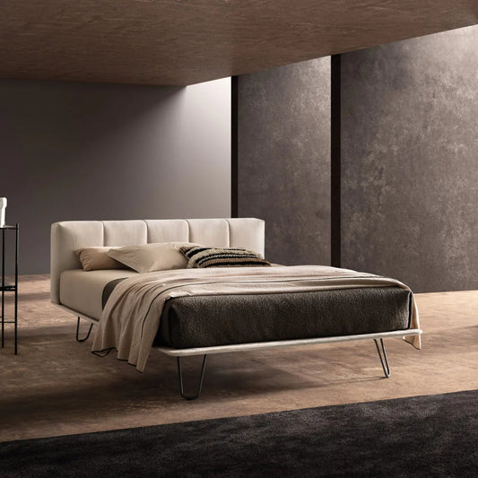 CROOK Bed