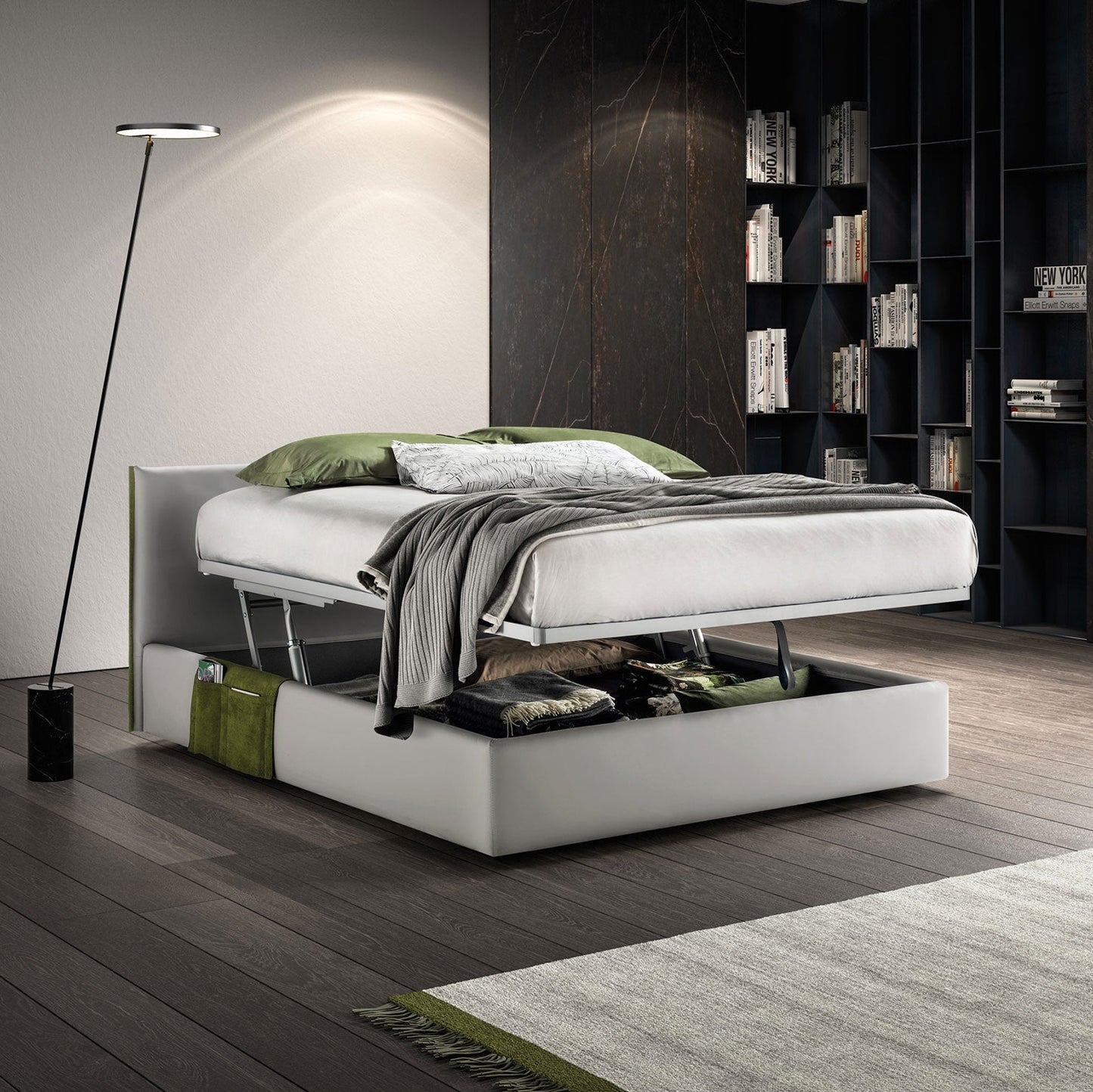 BUTTON Bed