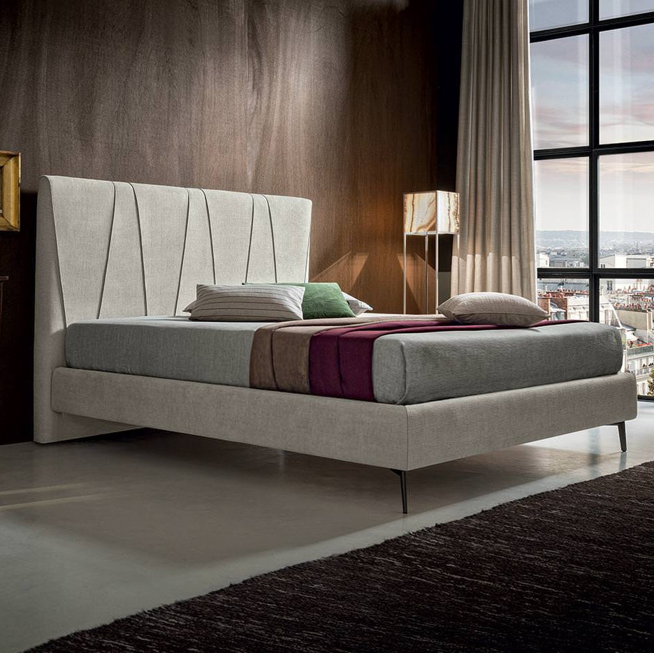 JULIUS Bed