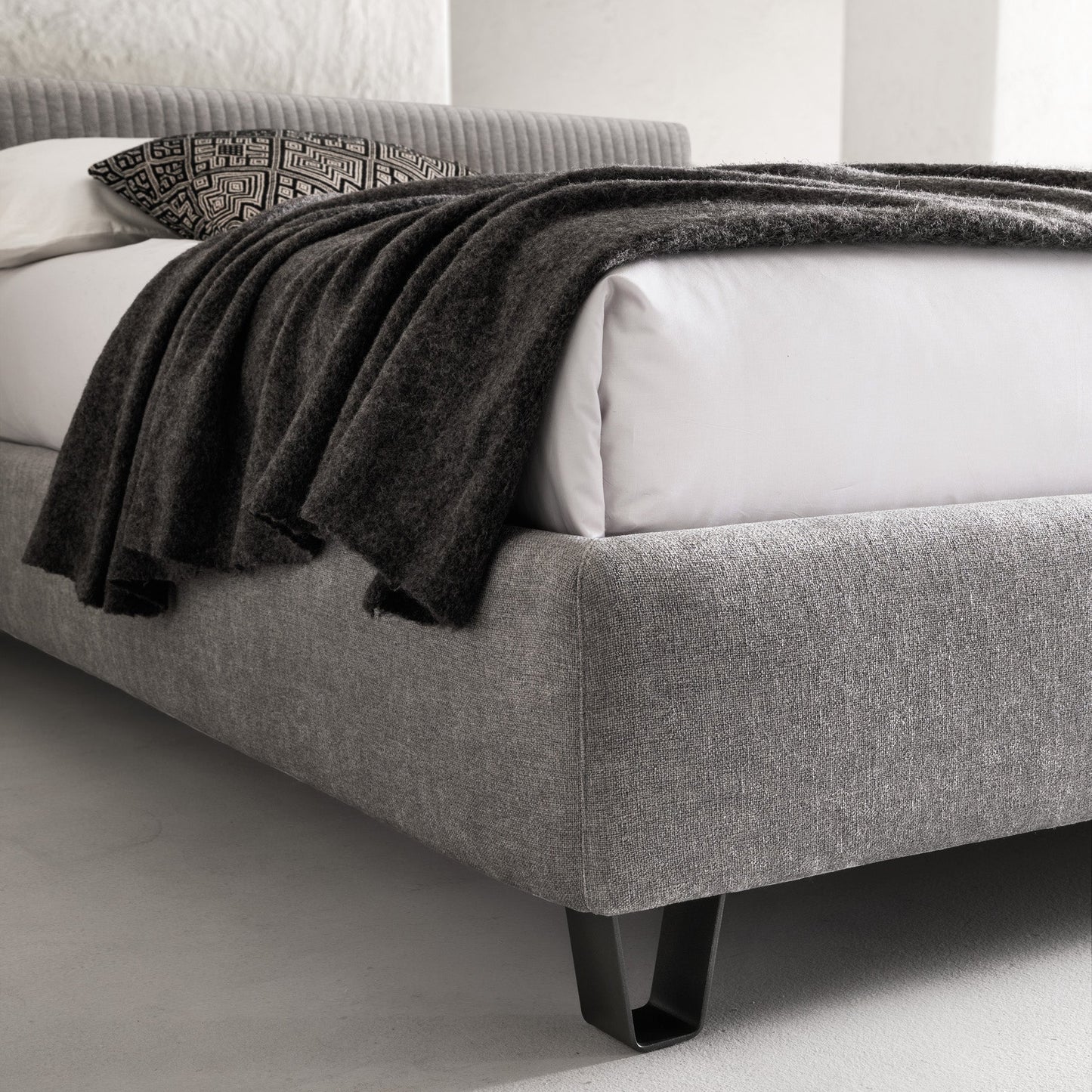 KEEN Bed