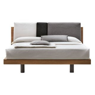 Nikki bed