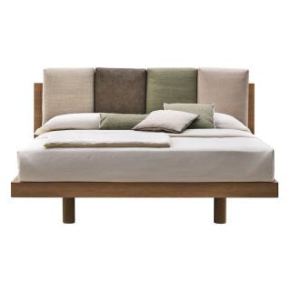 Nikki bed