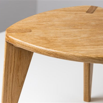Oku Heimen M30 Wooden Stool