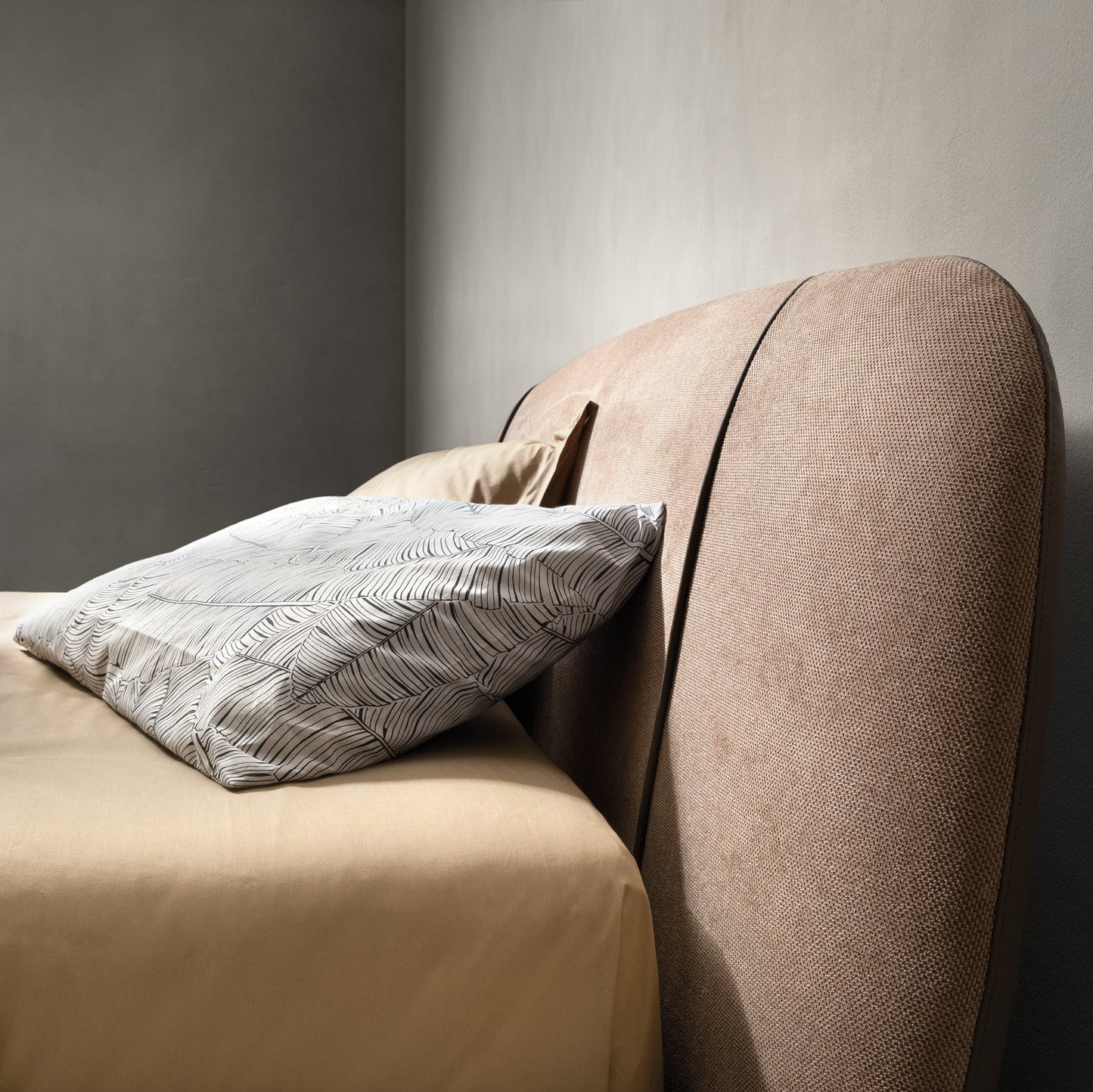 SET Bed