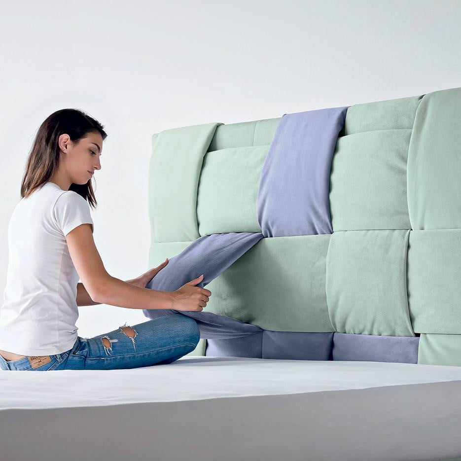 TIFFANY Bed