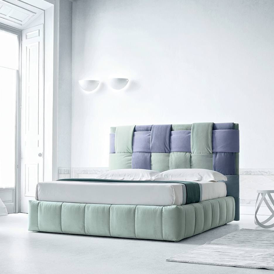 TIFFANY Bed