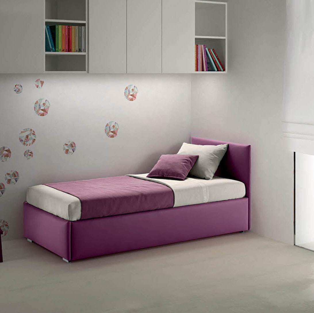 TWICE Bed